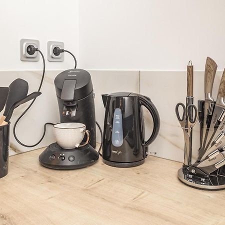 Le Jardin Des Charmilles - Proche Hypercentre Apartment Troyes Luaran gambar