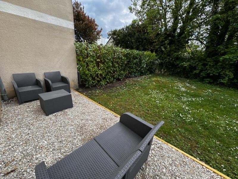 Le Jardin Des Charmilles - Proche Hypercentre Apartment Troyes Luaran gambar